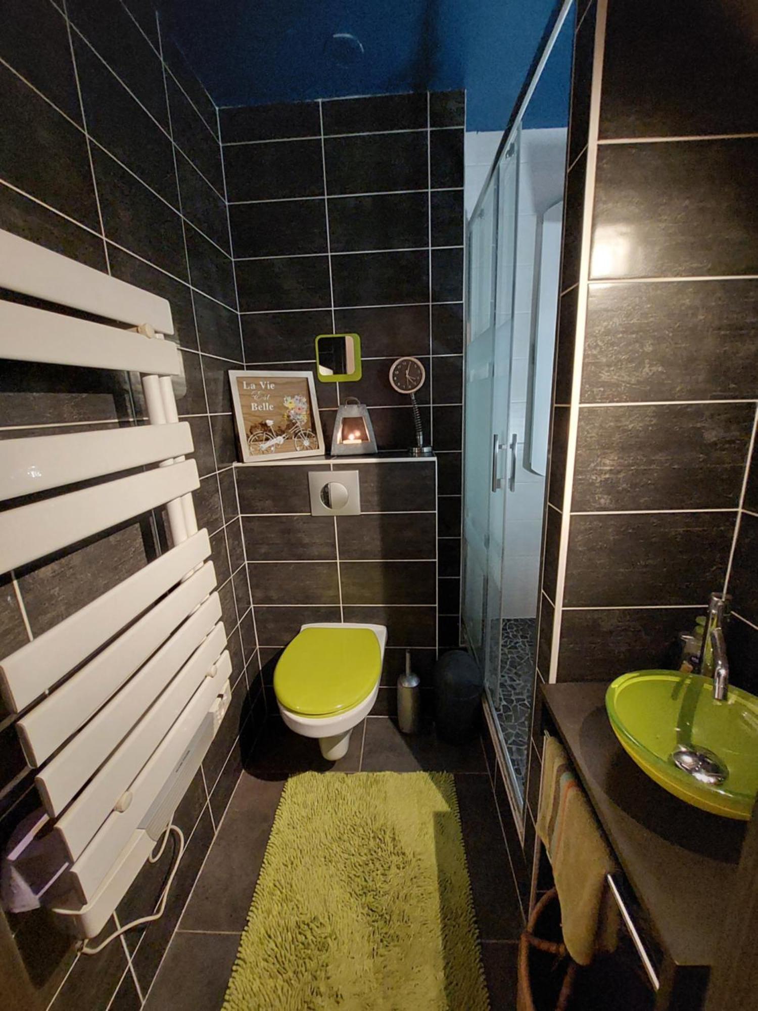 ונדנהיים Bel Appartement 50 M2 Aux Portes De Strasbourg De 1 A 5 Personnes Chez Particuliers Avec 2 Sdb Coin Cuisine-Repas Et Kitchinette Prix Negociable Pour 1 Personne מראה חיצוני תמונה