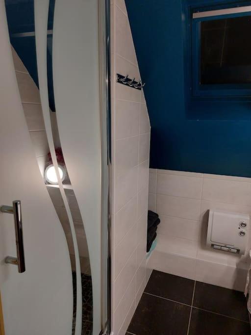 ונדנהיים Bel Appartement 50 M2 Aux Portes De Strasbourg De 1 A 5 Personnes Chez Particuliers Avec 2 Sdb Coin Cuisine-Repas Et Kitchinette Prix Negociable Pour 1 Personne מראה חיצוני תמונה